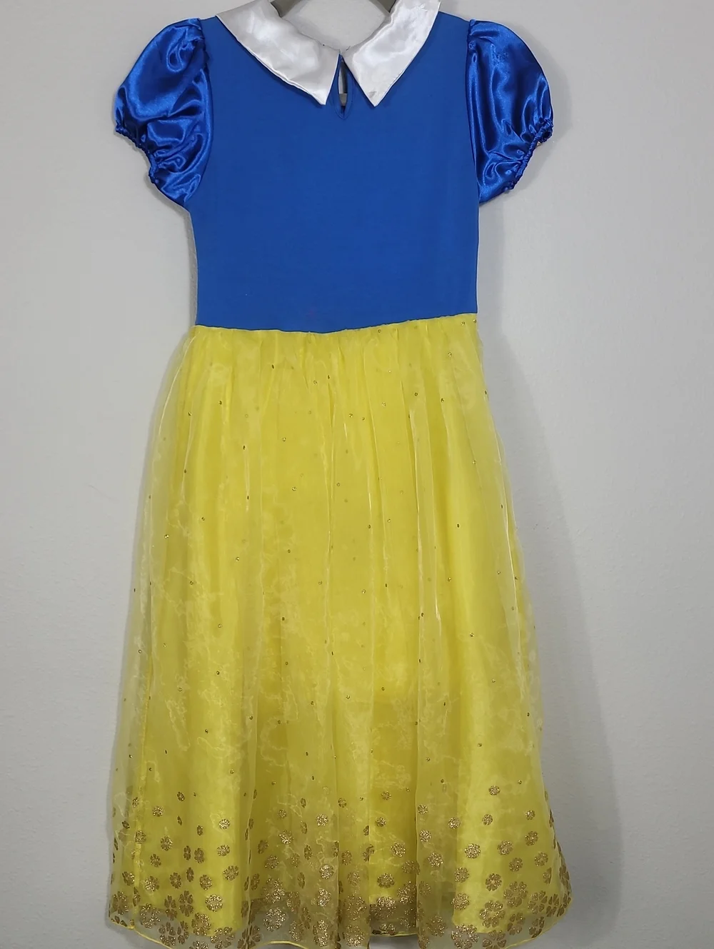 Disney Snow White Costume Dress Girls Size 150 / 10-12 Halloween Dress Up
